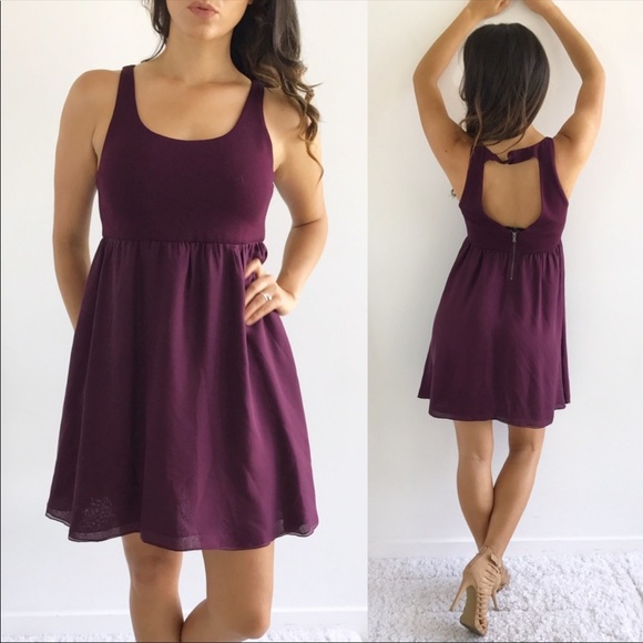 Alice + Olivia Dresses & Skirts - Alice & Olivia Baby doll Cut out Silk Dress Plum